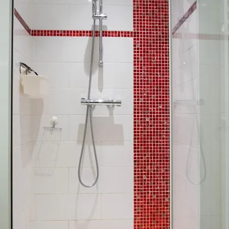 De Caractere Au Coeur De Διαμέρισμα Πουατιέ