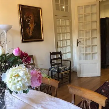 Appartement De Caractere Au Coeur De Poitiers